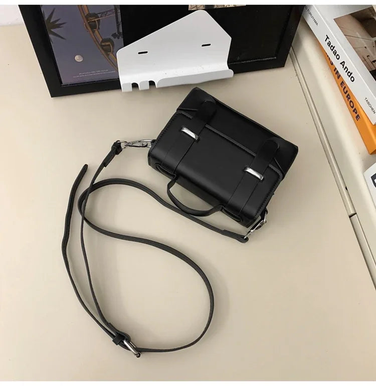Minimalist Unisex Shoulder Bag