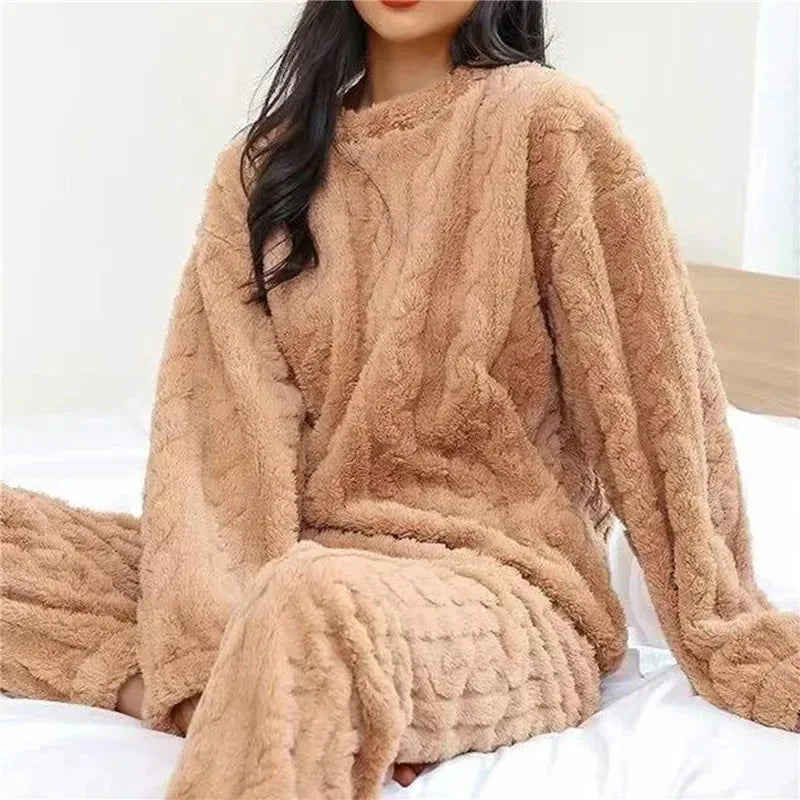 Women Coral Velvet Home Wear Set Warm Jacquard Sleepwear Comfortable Outfit for Winter Christmas and Back to School Season Gift