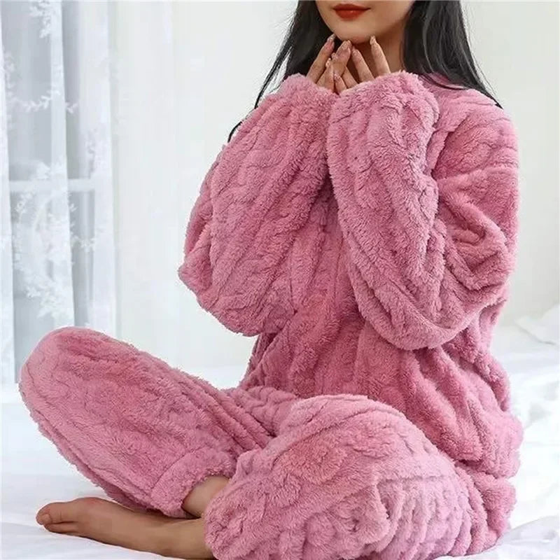 Women Coral Velvet Home Wear Set Warm Jacquard Sleepwear Comfortable Outfit for Winter Christmas and Back to School Season Gift