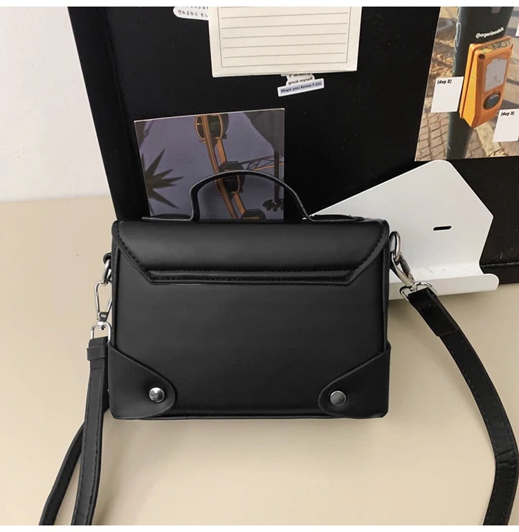 Minimalist Unisex Shoulder Bag