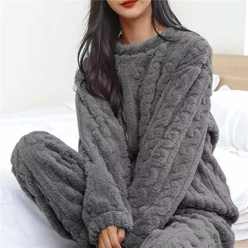 Women Coral Velvet Home Wear Set Warm Jacquard Sleepwear Comfortable Outfit for Winter Christmas and Back to School Season Gift